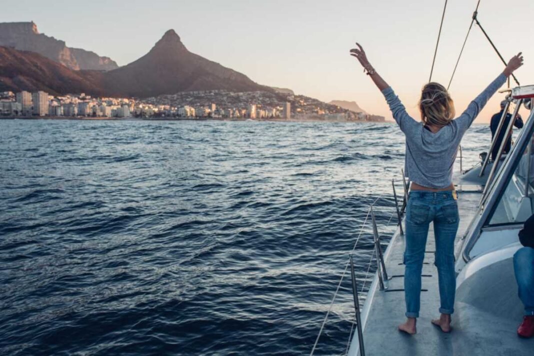 Passeio de Barco no Rio de Janeiro: a Experiência Perfeita para Conhecer a Cidade de Outro Ângulo